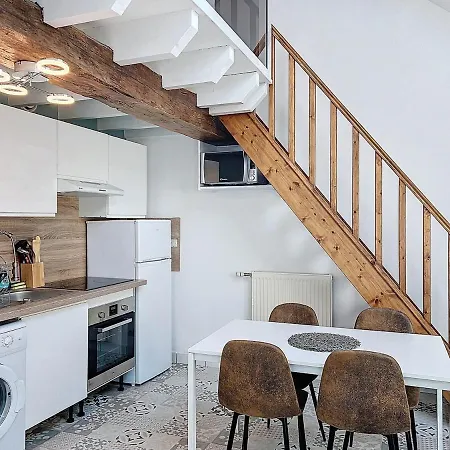 Le Saint Jacques - Premium Air-Conditioned Apartment