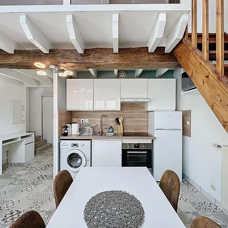 Le Saint Jacques - Premium Air-Conditioned Apartment 沙泰勒罗